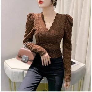 Elegant Floral Lace V-Neck Top with Scalloped Trim